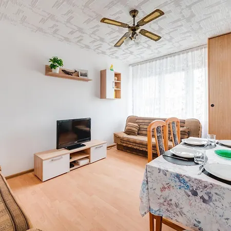 Chylonska 69-85 By Homeprime Apartmán *