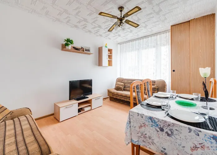 Chylonska 69-85 By Homeprime דירה *